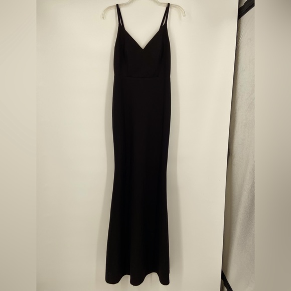 NWT, Minuet Long Black Evening Dress,‎ Lace details in back, Fish Tail, size SM